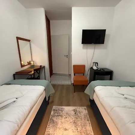 U Srncika Гостевой дом 3*