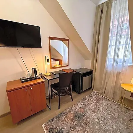 U Srncika 3* Bratislava