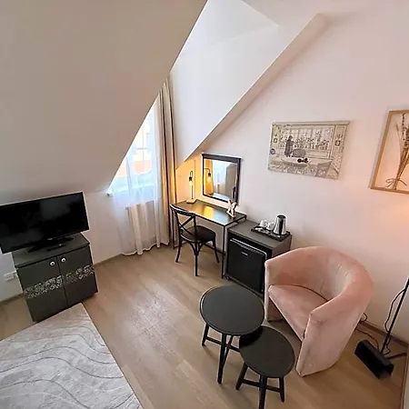 U Srncika 3* Bratislava