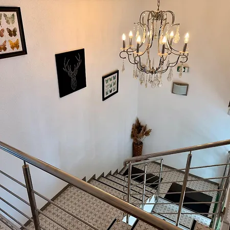 U Srncika Πανσιόν